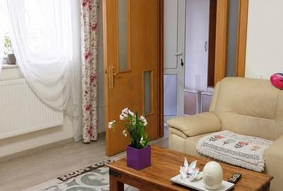 Casă cu 5 camere cu Teren 120 Mp în Colentina