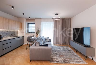 Apartament cu 3 camere decomandat, mobilat în Barbu Văcărescu