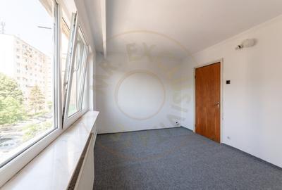 Apartament cu 3 camere semidecomandat în Găvana - 7