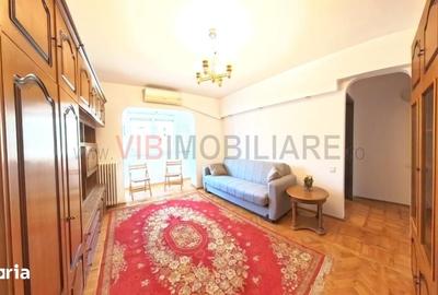 Apartament cu 3 camere în Centrul Civic
