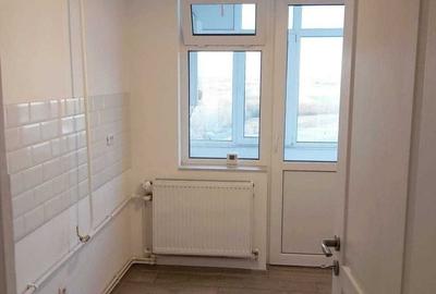Apartament cu 3 camere decomandat în Tecuci - 2