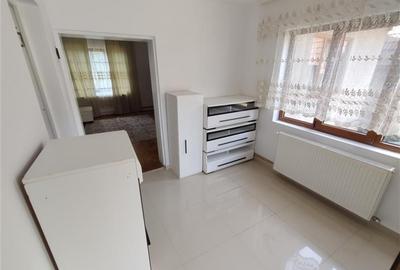 Casă individuală cu 2 camere cu Teren 1000 Mp în Vest - 18