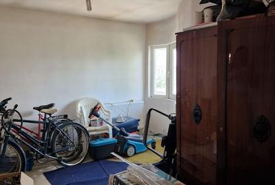 Casă cu 3 camere cu Teren 200 Mp în Pantelimon
