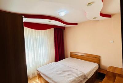 Apartament cu 2 camere decomandat în 1 Mai