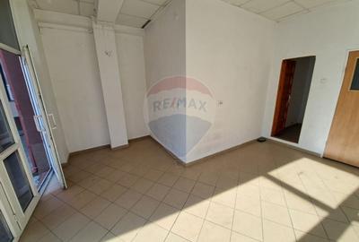 Spațiu comercial, de 160 mp, în 1 Mai - 1