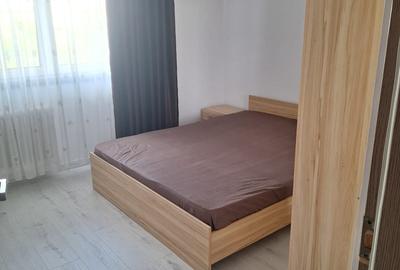 Apartament cu 2 camere semidecomandat în Berceni - 13