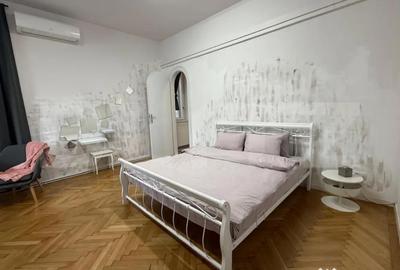 Apartament cu 4 camere decomandat, mobilat în Central - 2