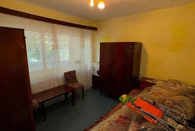 Apartament cu 3 camere semidecomandat în Central - 9