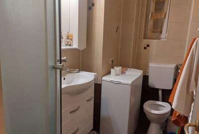 Apartament cu 2 camere decomandat, mobilat în Dorobanți