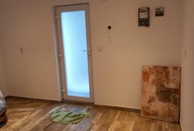 Spațiu comercial, de 34.049999237061 mp, în Gării - 1