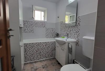 Apartament cu 3 camere decomandat în Nicolina - 6