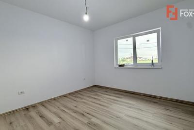 Duplex cu 4 camere cu Canalizare în Moșnița Veche - 5