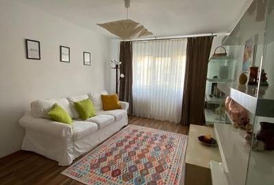 Apartament cu 2 camere decomandat, mobilat în Apărătorii Patriei