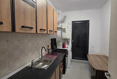 Apartament cu 2 camere decomandat în Crângași - 4