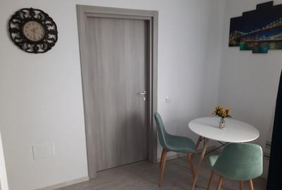 Garsonieră decomandată în Păcii - 2