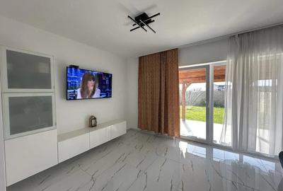 Casă cu 3 camere cu Teren 305 Mp în Moșnița Veche