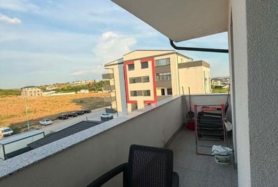 Apartament cu 3 camere semidecomandat, mobilat în Lăpuș Argeș - 12