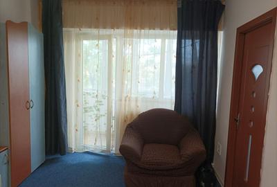 Garsonieră decomandată în Central - 7