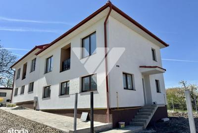 Casă cu 4 camere cu Teren 300 Mp în Șura Mică