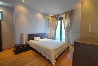 Casă cu 7 camere cu Canalizare în Băneasa - 18