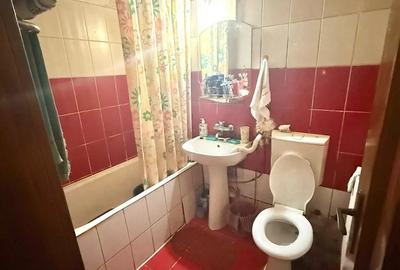 Garsonieră decomandată în Comuna din Paris - 1