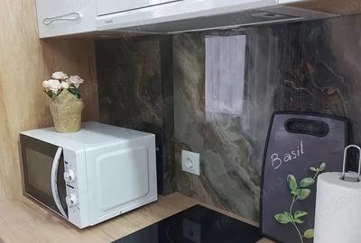 Garsonieră decomandată în Complex Studențesc
