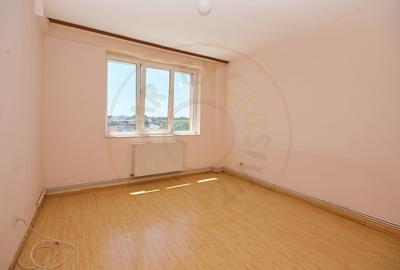 Apartament cu 4 camere decomandat în Craiovei - 20