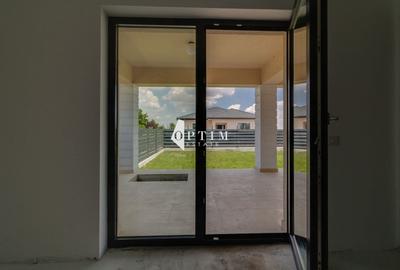 Casă individuală cu 4 camere cu Canalizare în Crevedia - 9
