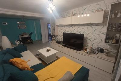 Apartament cu 3 camere decomandat în Șelimbăr