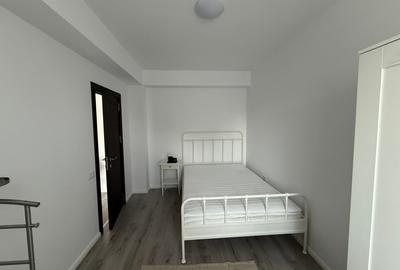 Apartament cu 3 camere semidecomandat, mobilat în 1 Decembrie - 2