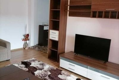 Apartament cu 2 camere decomandat în Centrul Istoric