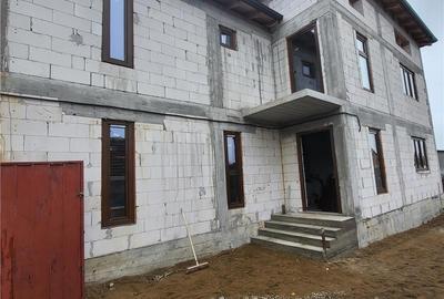 Casă cu Teren 577 Mp în Bujac - 9