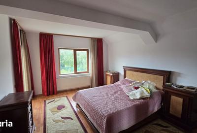 Casă cu 5 camere cu Teren 400 Mp în Suseni
