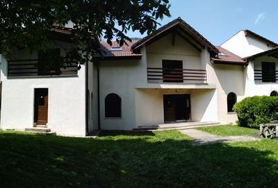 Casă cu 7 camere cu Teren 980 Mp în Râu de Mori - 3