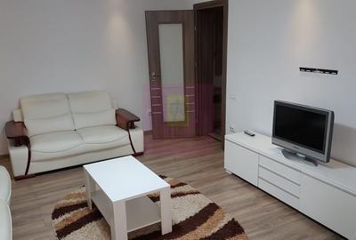 Apartament cu 2 camere decomandat în Decebal