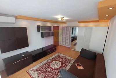 Apartament cu 3 camere decomandat, mobilat în Berceni