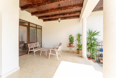 Casă individuală cu 4 camere cu Teren 1505 Mp în Tărlungeni - 3