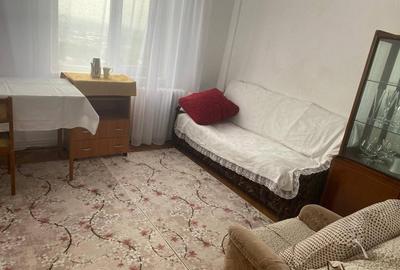 Apartament cu 3 camere decomandat, mobilat în Central - 2