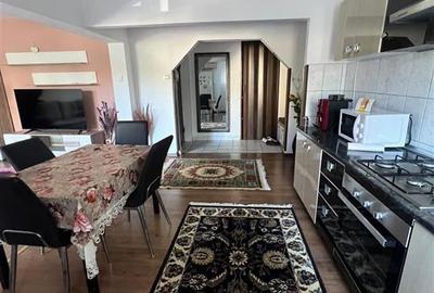 Apartament cu 3 camere decomandat în Nufărul - 4