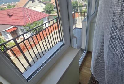 Casă cu 6 camere cu Teren 307 Mp în Goranu