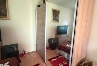 Duplex cu 5 camere cu Canalizare în Valea Lupului