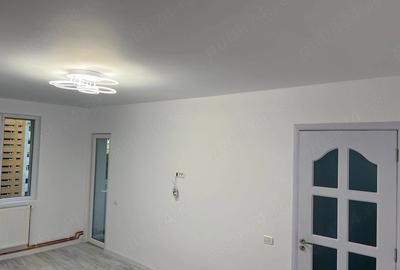 Apartament cu 2 camere decomandat în Sebastian