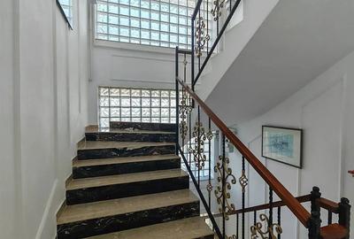 Apartament cu 2 camere în Străulești