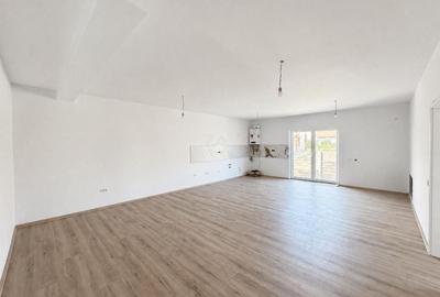 Duplex cu 4 camere cu Canalizare în Moșnița Nouă - 1