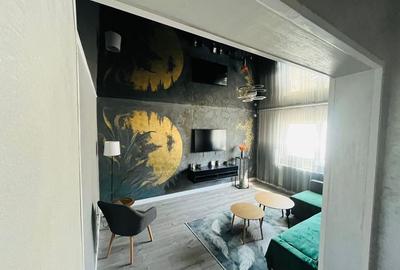 Apartament cu 3 camere decomandat în Central