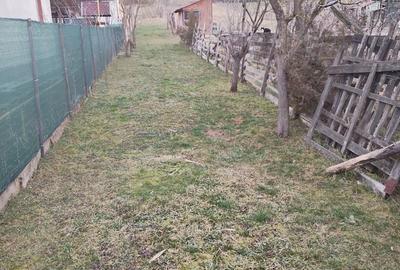Teren de 944 mp, în Șoimuș - 4