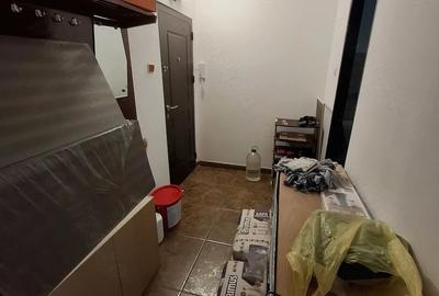 Apartament cu 2 camere semidecomandat în Govândari