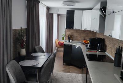Casă cu 4 camere în Central - 1