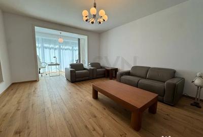 Casă cu 5 camere cu Teren 1164 Mp în Corbeanca - 2