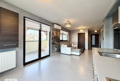 Apartament cu 4 camere în Între Lacuri
